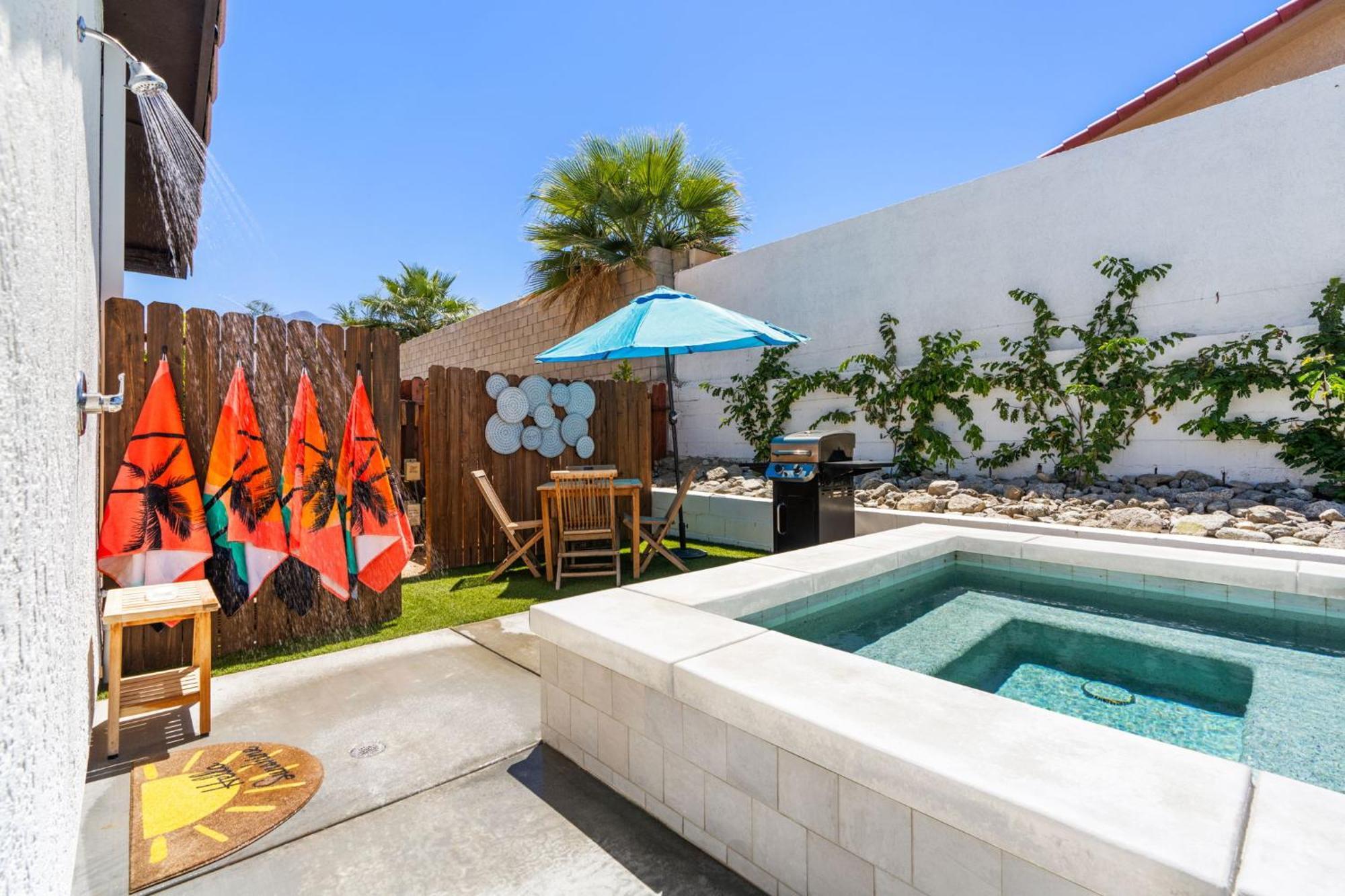 La Quinta Cove Oasis - Pool,Spa,Hiking,Tennis,Golf,Stagecoach And Coachella! Bagian luar foto
