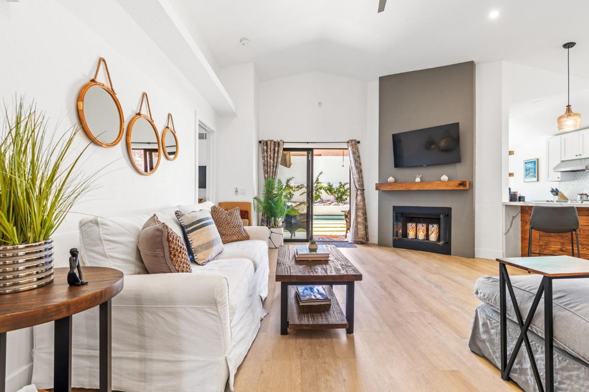 La Quinta Cove Oasis - Pool,Spa,Hiking,Tennis,Golf,Stagecoach And Coachella! Bagian luar foto